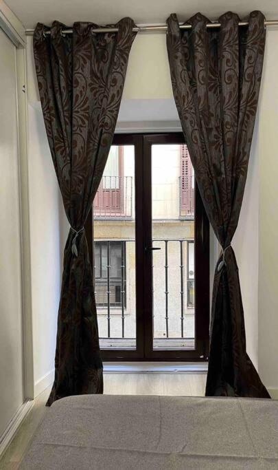 Encantador Apartamento Plaza Mayor Madrid Centro Eksteriør bilde
